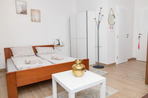 Charm apartment-Top location-City Center